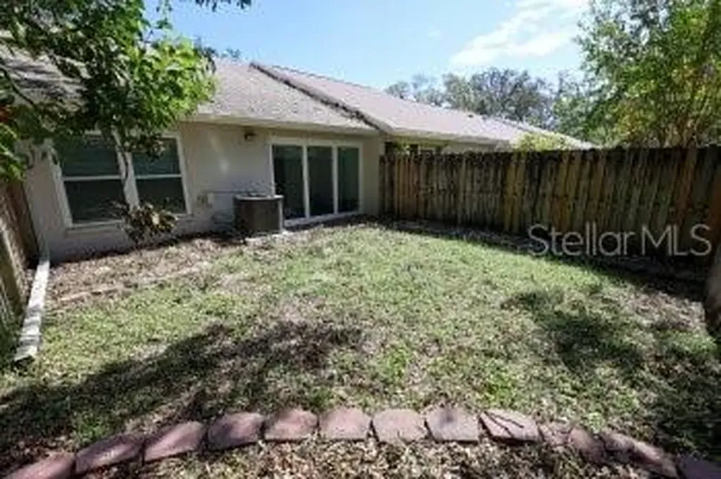 1155 Thayer Street Safety Harbor FL 34695