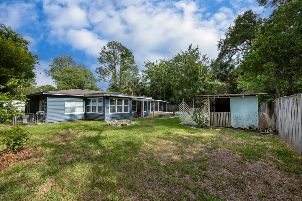 1318 NE 14th Street Gainesville FL 32601