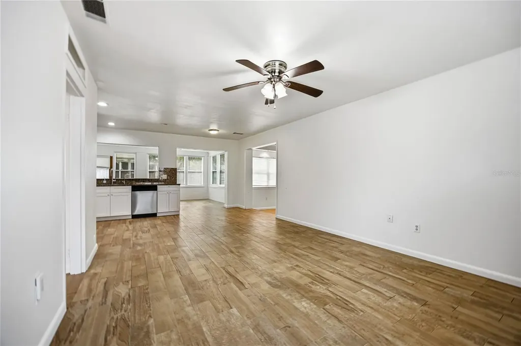 1318 NE 14th Street Gainesville FL 32601