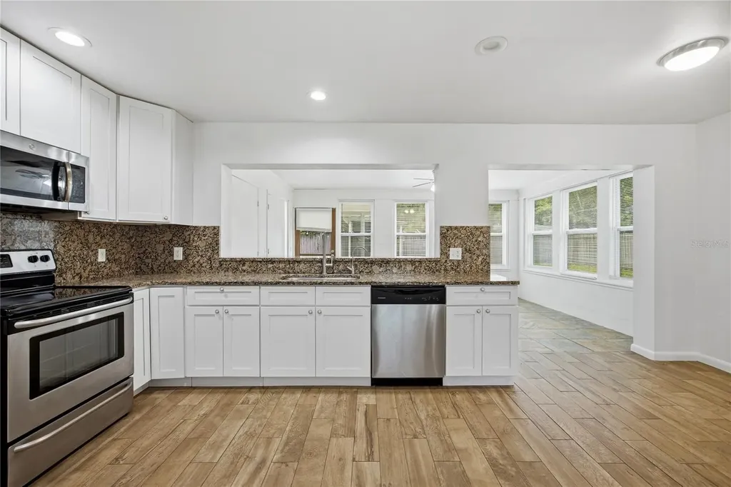 1318 NE 14th Street Gainesville FL 32601