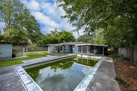 1318 NE 14th Street Gainesville FL 32601