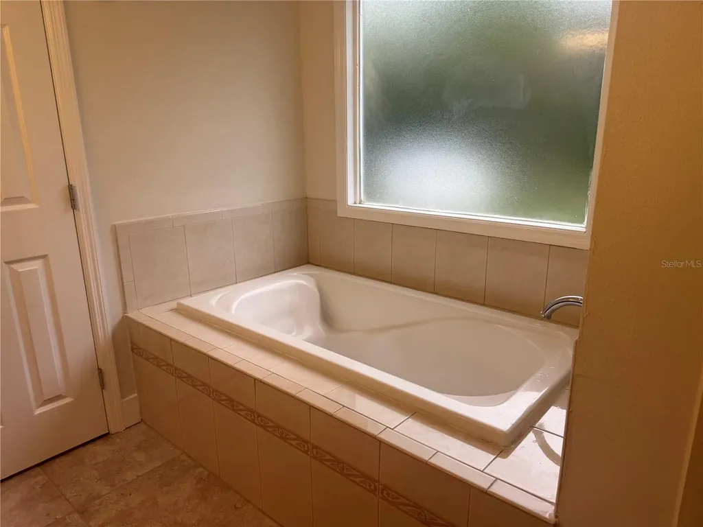 550 Georgia Avenue Altamonte Springs FL 32714