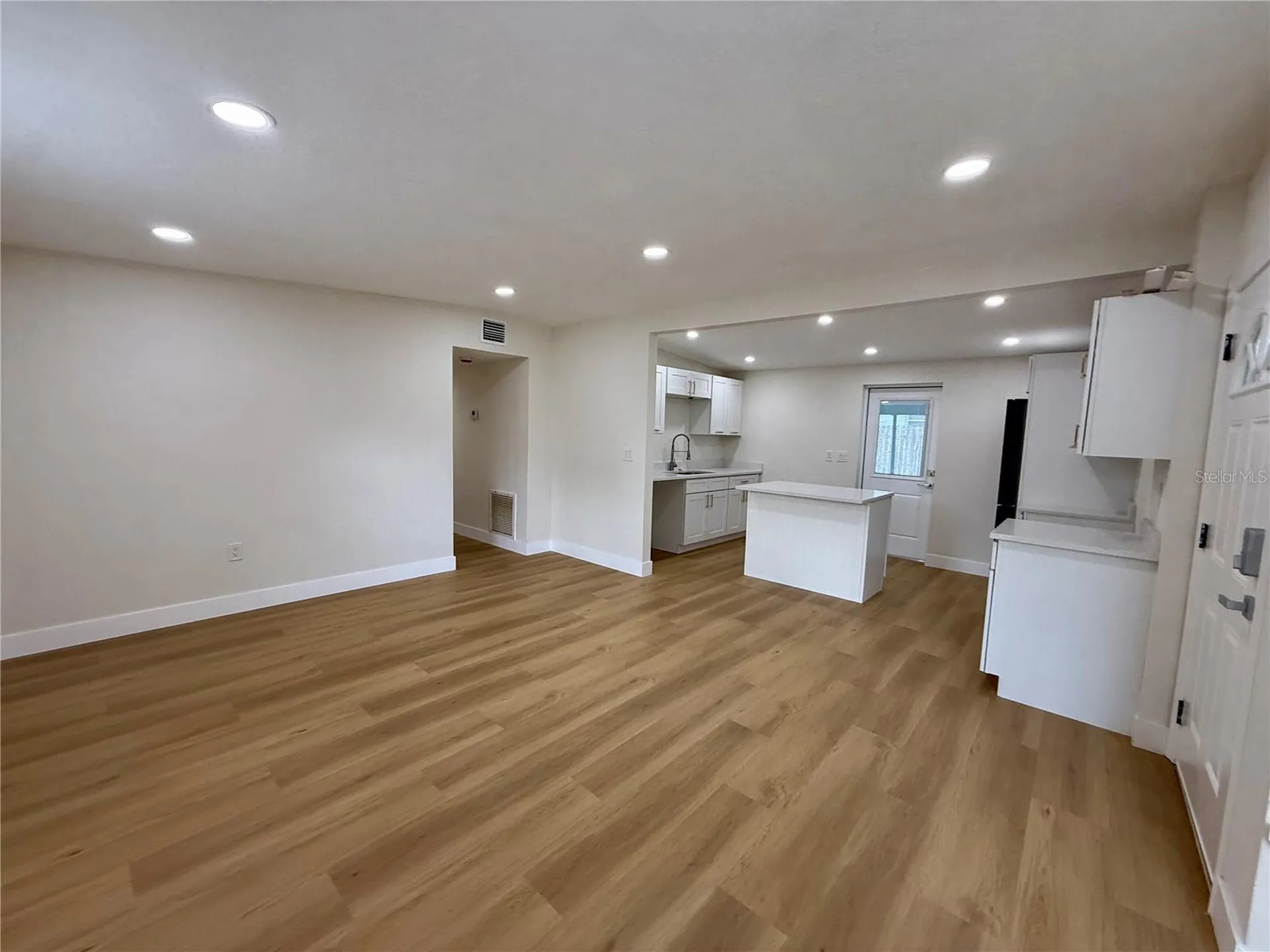 550 Georgia Avenue Altamonte Springs FL 32714