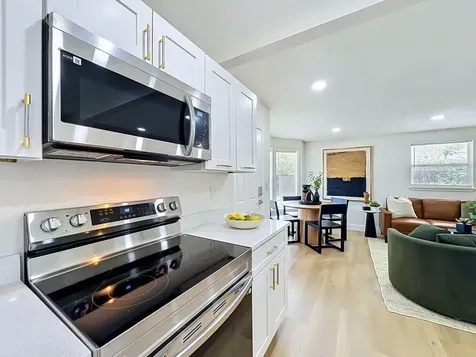 550 Georgia Avenue Altamonte Springs FL 32714