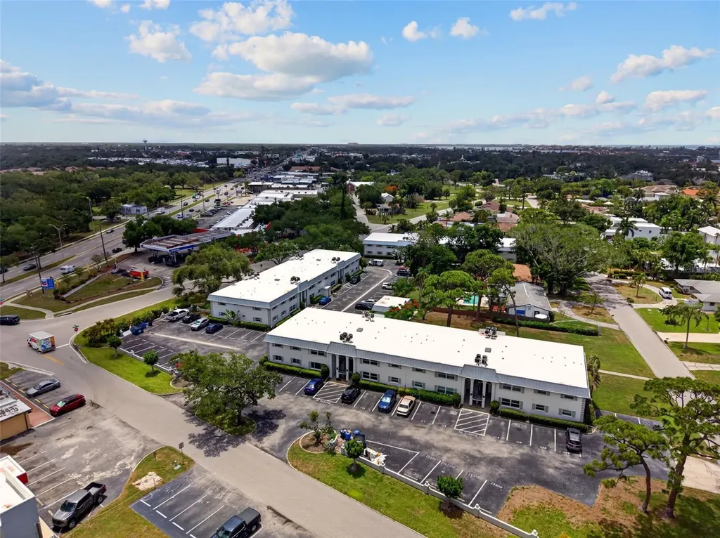 5800 Hollywood Boulevard Sarasota FL 34231