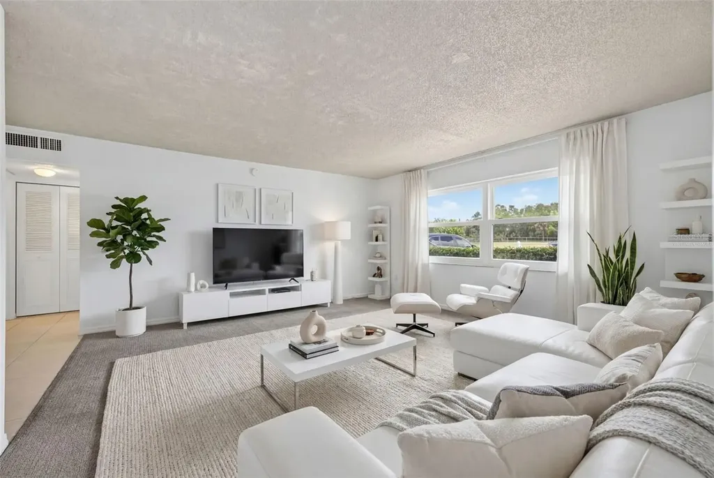 5800 Hollywood Boulevard Sarasota FL 34231