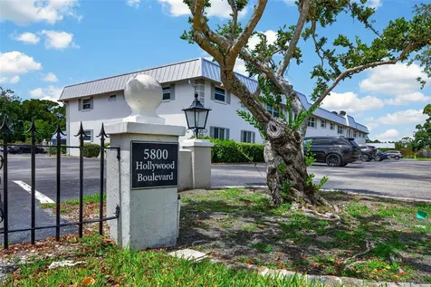 5800 Hollywood Boulevard Sarasota FL 34231