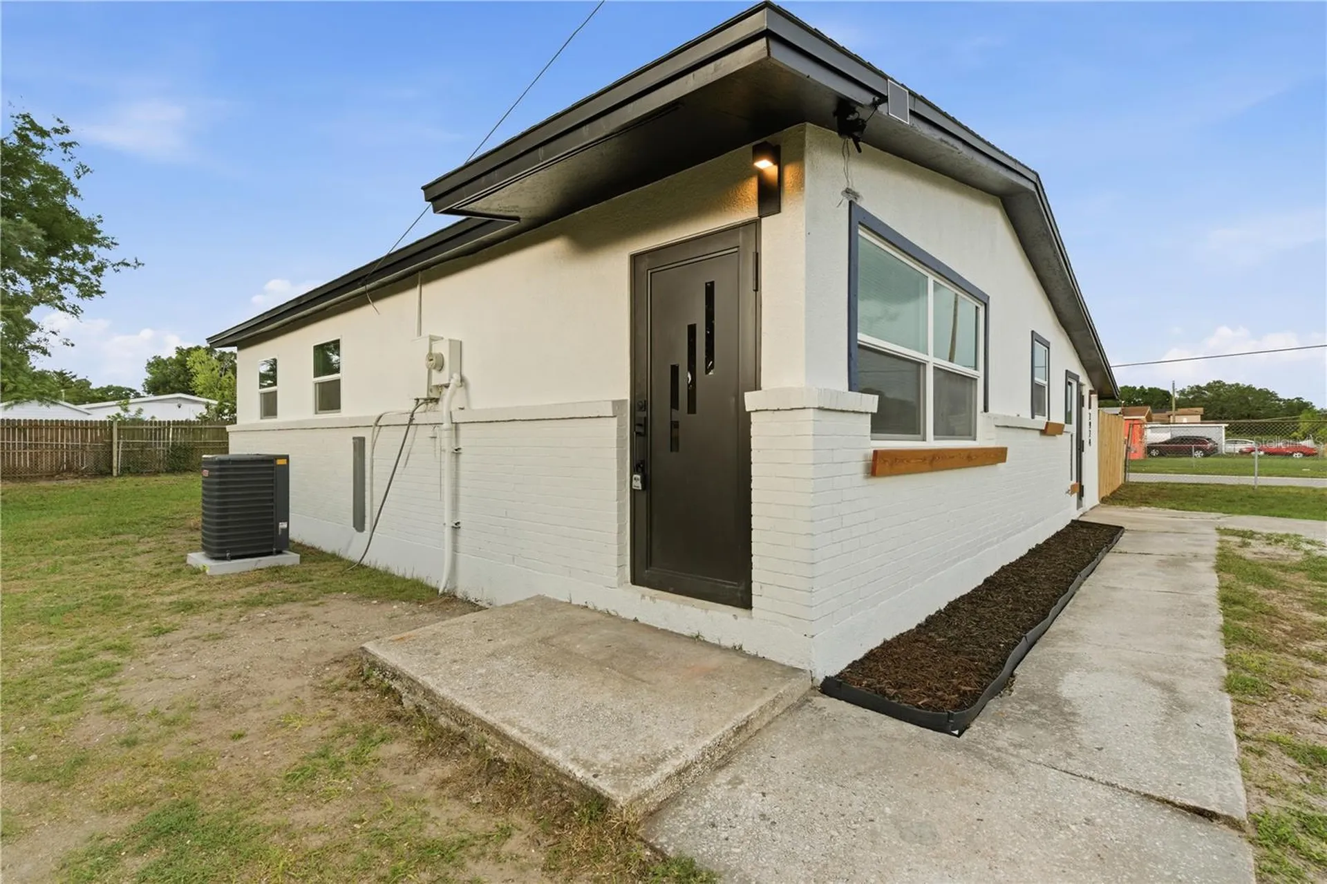 7924 Dahlia Avenue Tampa FL 33619