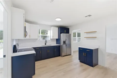 7924 Dahlia Avenue Tampa FL 33619