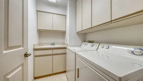 3374 W Chelmsford Court Sarasota FL 34235