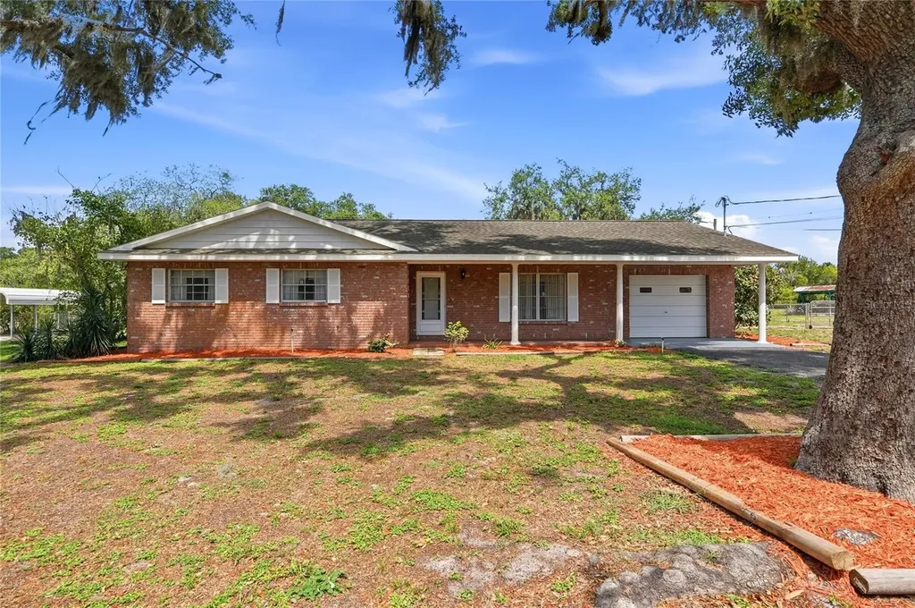 1006 Robinson Road Plant City FL 33563