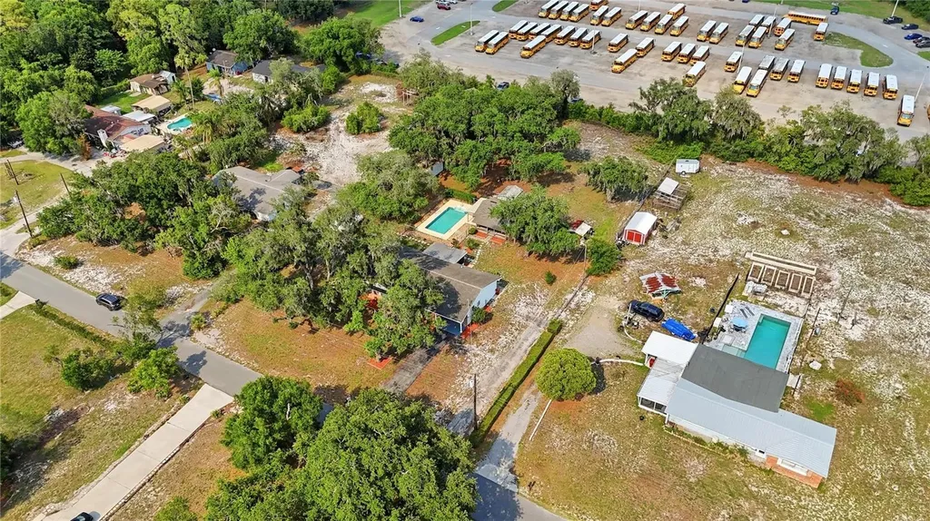 1006 Robinson Road Plant City FL 33563