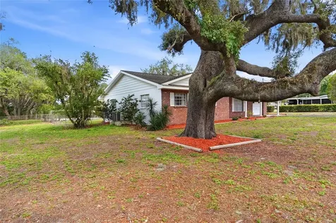 1006 Robinson Road Plant City FL 33563