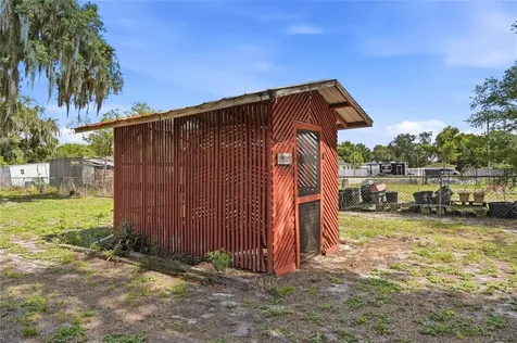 1006 Robinson Road Plant City FL 33563