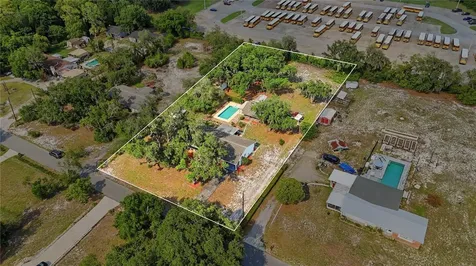 1006 Robinson Road Plant City FL 33563