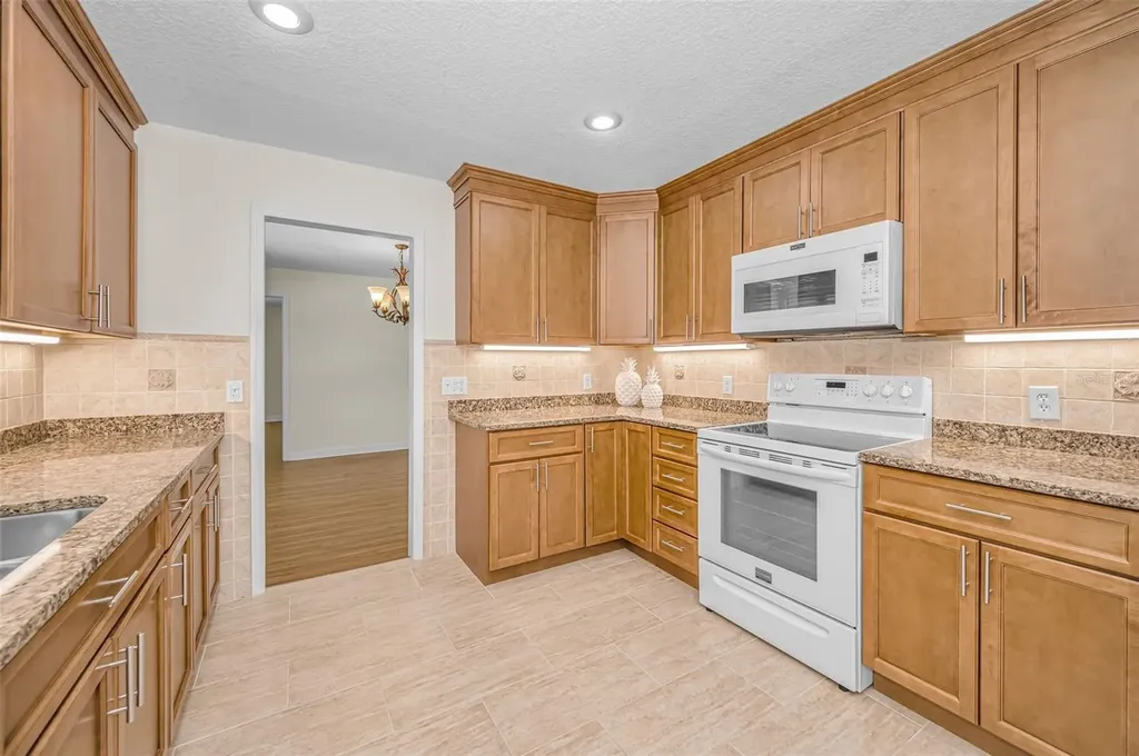 100 Arbor Lane Oldsmar FL 34677