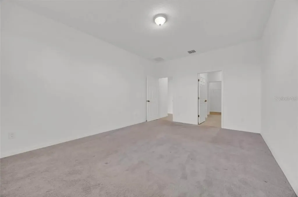 811 Richmond Estate Avenue Haines City FL 33844