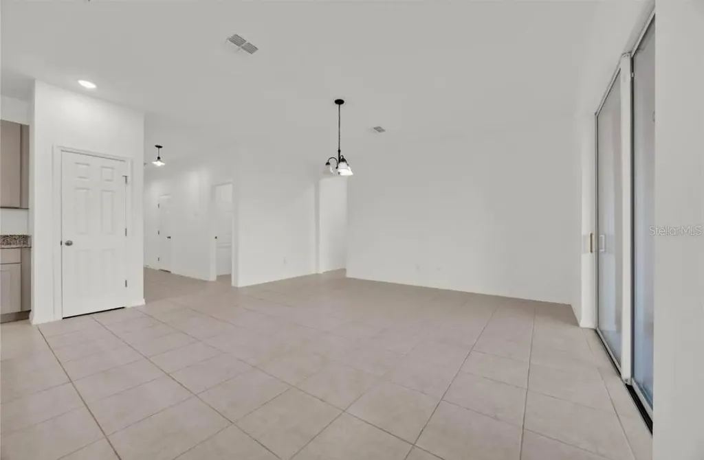 811 Richmond Estate Avenue Haines City FL 33844