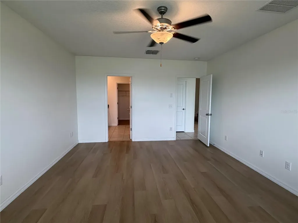 31823 Sun Kettle Loop Wesley Chapel FL 33545