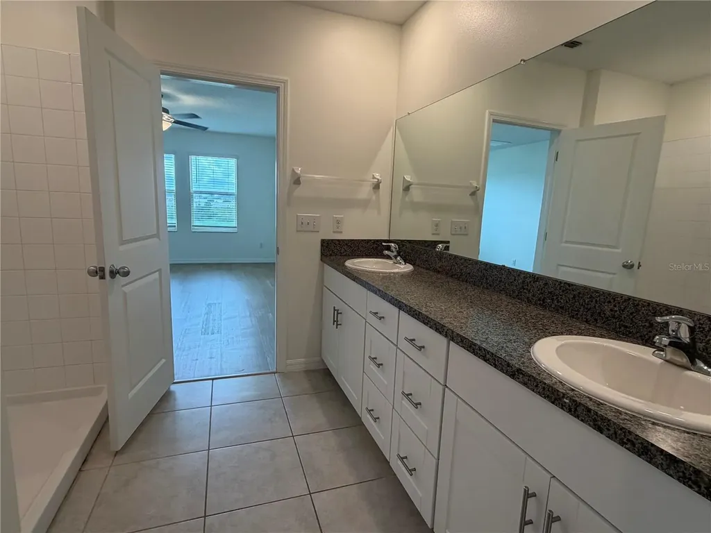 31823 Sun Kettle Loop Wesley Chapel FL 33545