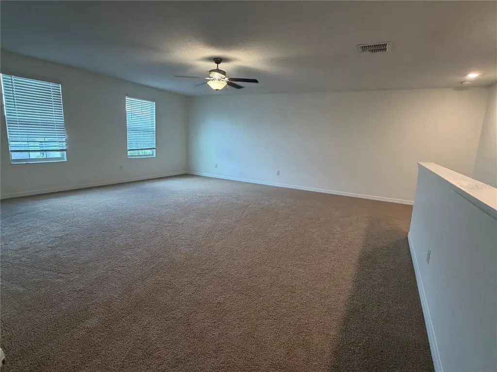 31823 Sun Kettle Loop Wesley Chapel FL 33545