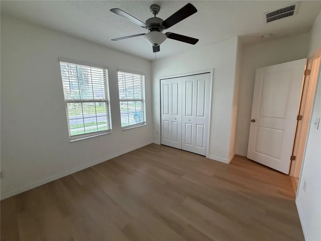 31823 Sun Kettle Loop Wesley Chapel FL 33545