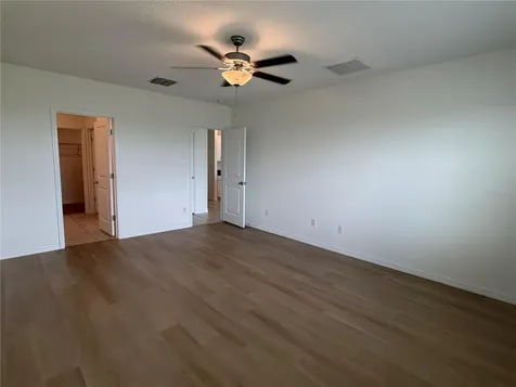 31823 Sun Kettle Loop Wesley Chapel FL 33545