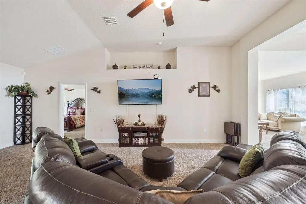 7521 Sloewood Drive Leesburg FL 34748
