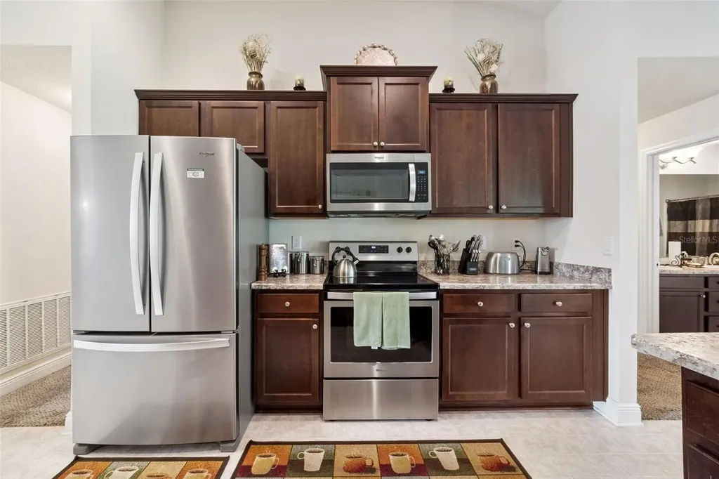 7521 Sloewood Drive Leesburg FL 34748