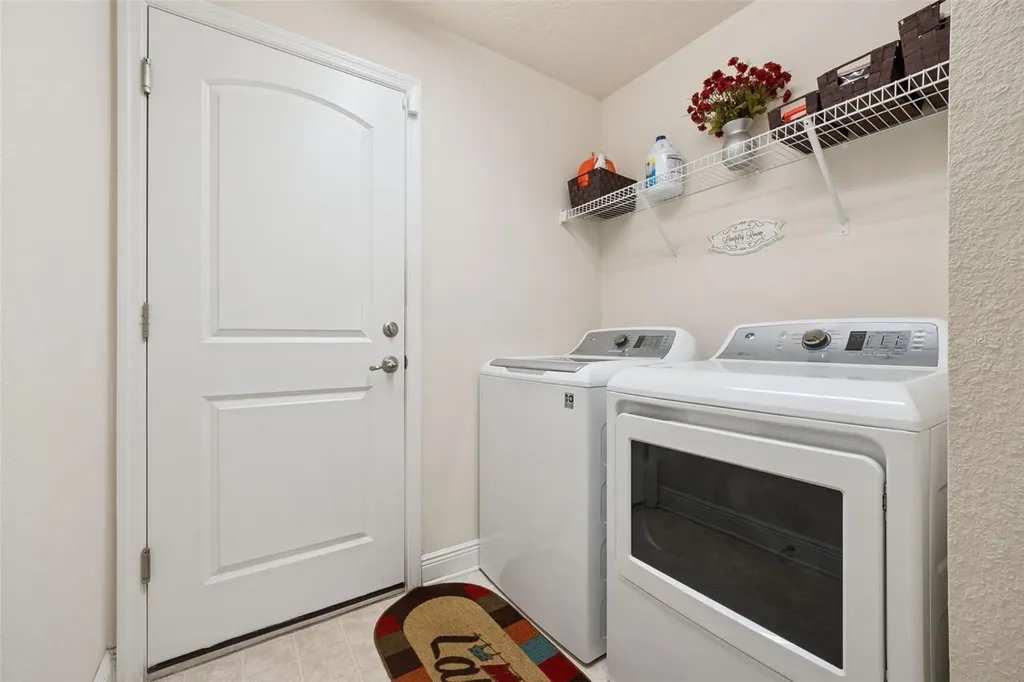 7521 Sloewood Drive Leesburg FL 34748
