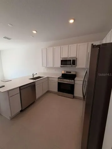 2728 Skyline Loop Kissimmee FL 34758