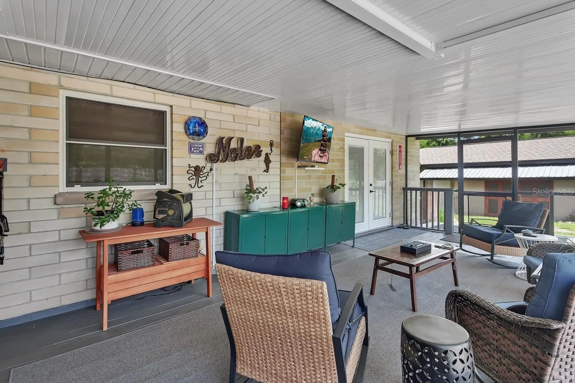280 W Virginia Avenue Deland FL 32720
