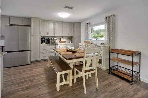 280 W Virginia Avenue Deland FL 32720