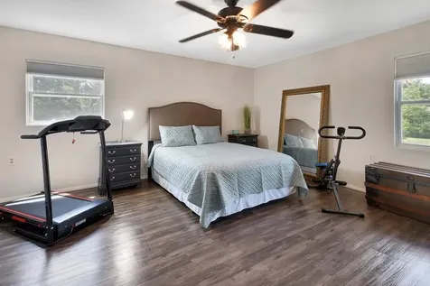 280 W Virginia Avenue Deland FL 32720
