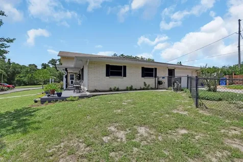 280 W Virginia Avenue Deland FL 32720
