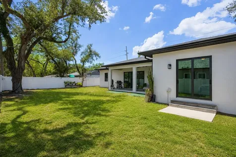 3306 W Van Buren Drive Tampa FL 33611