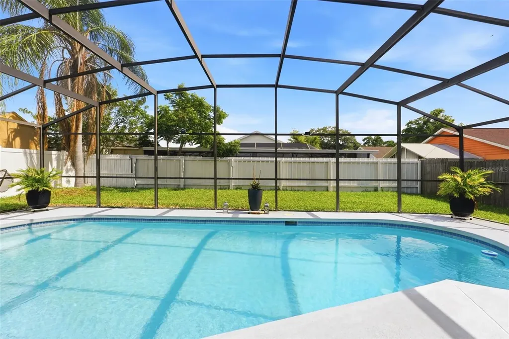 154 Hidden Springs Circle Kissimmee FL 34743
