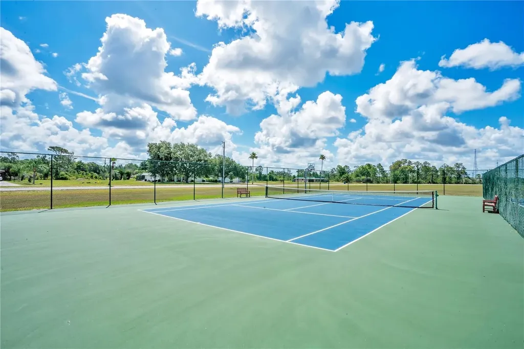 3450 Park Avenue Indian Lake Estates FL 33855
