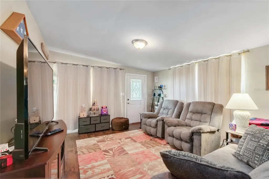 134 Faye Street Hawthorne FL 32640