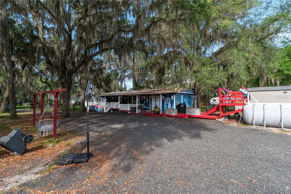 134 Faye Street Hawthorne FL 32640