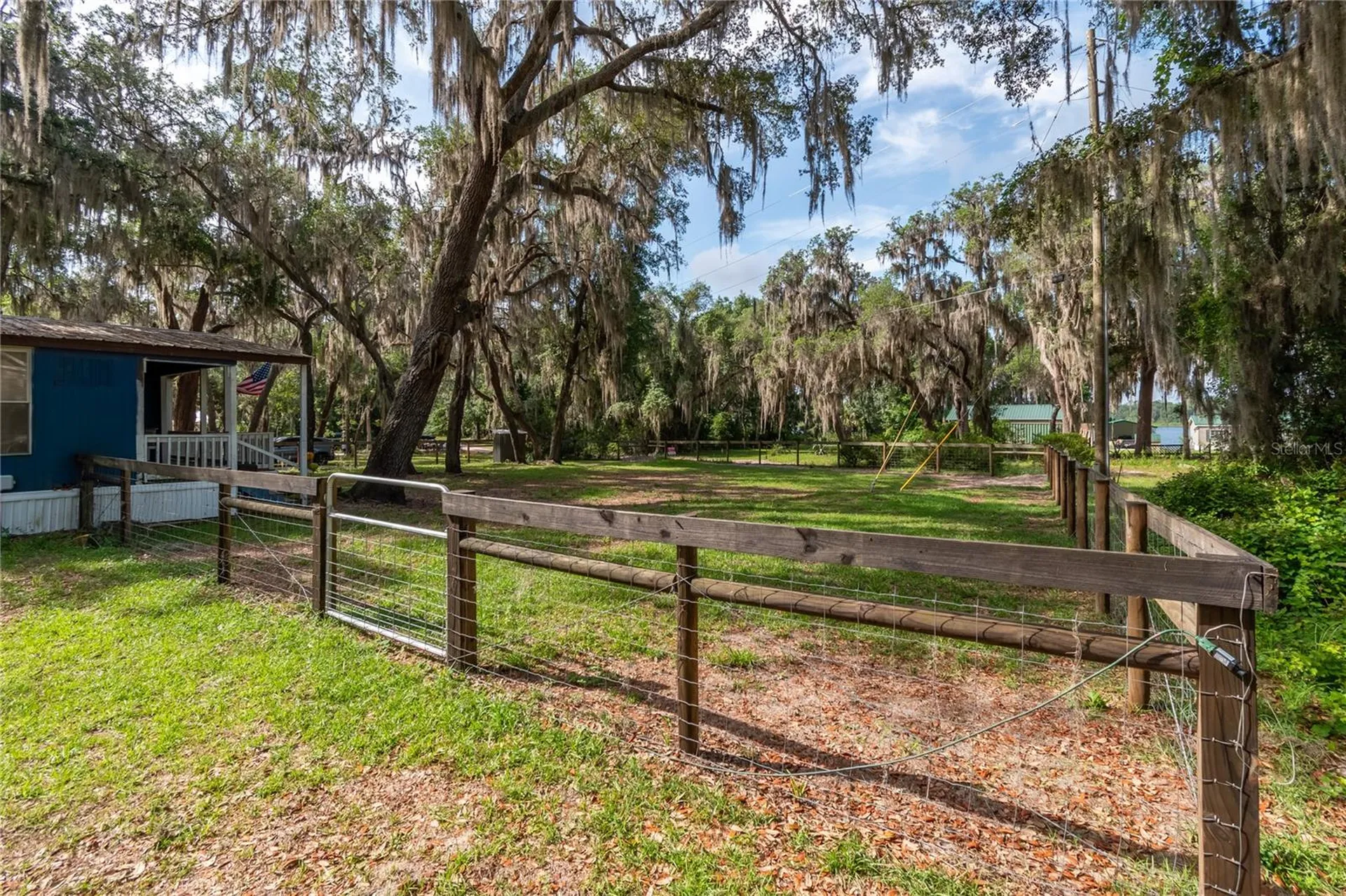 134 Faye Street Hawthorne FL 32640