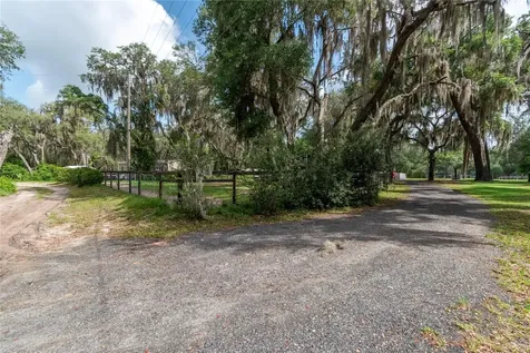 134 Faye Street Hawthorne FL 32640