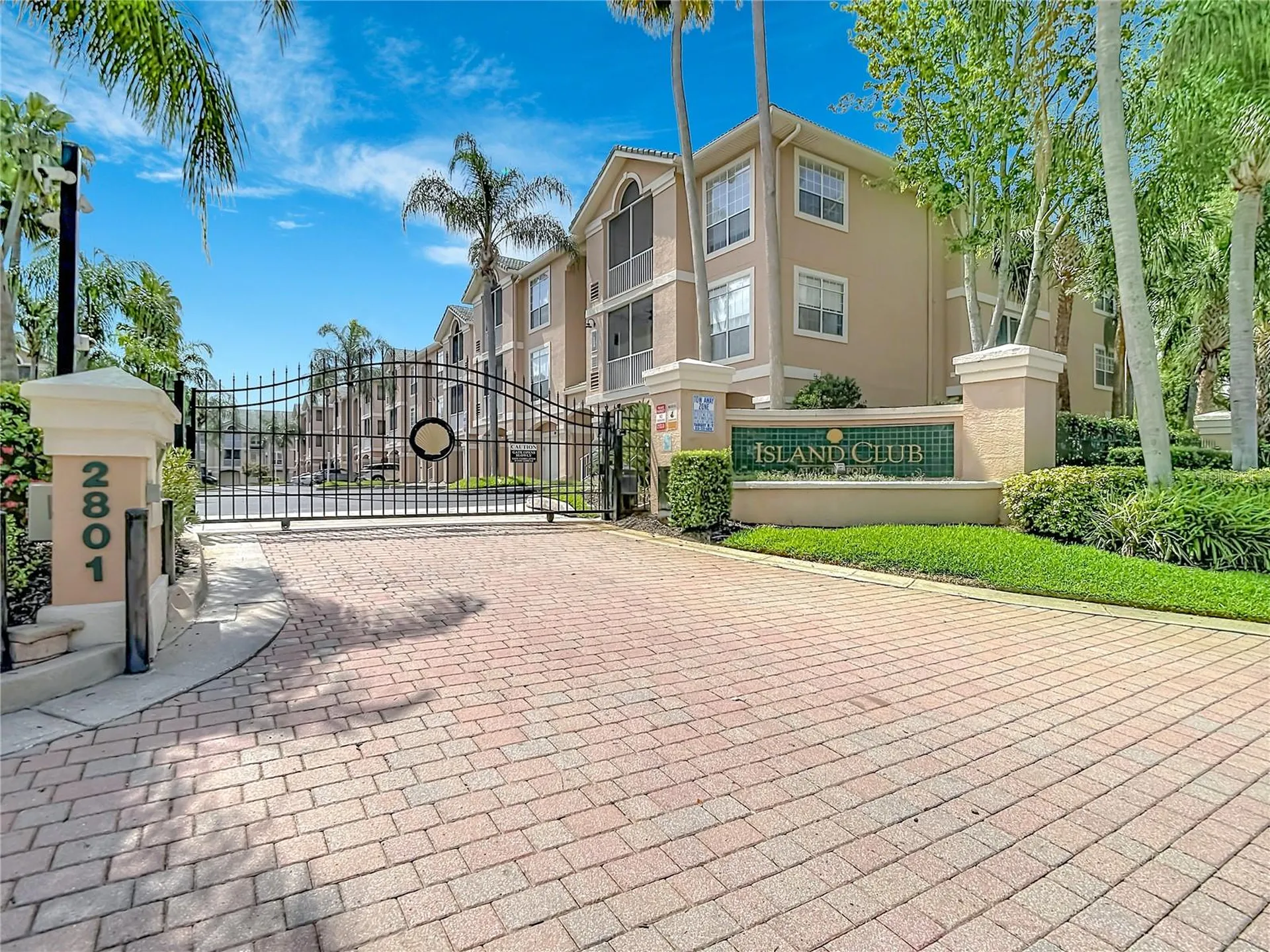 5308 Bay Club Circle Tampa FL 33607