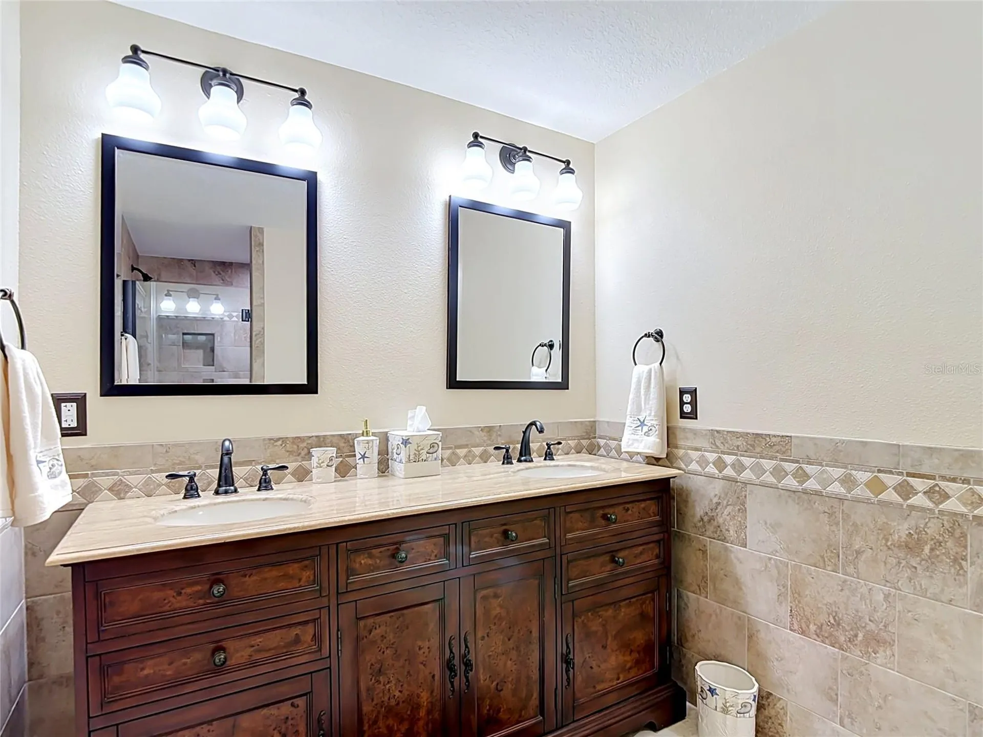 5308 Bay Club Circle Tampa FL 33607
