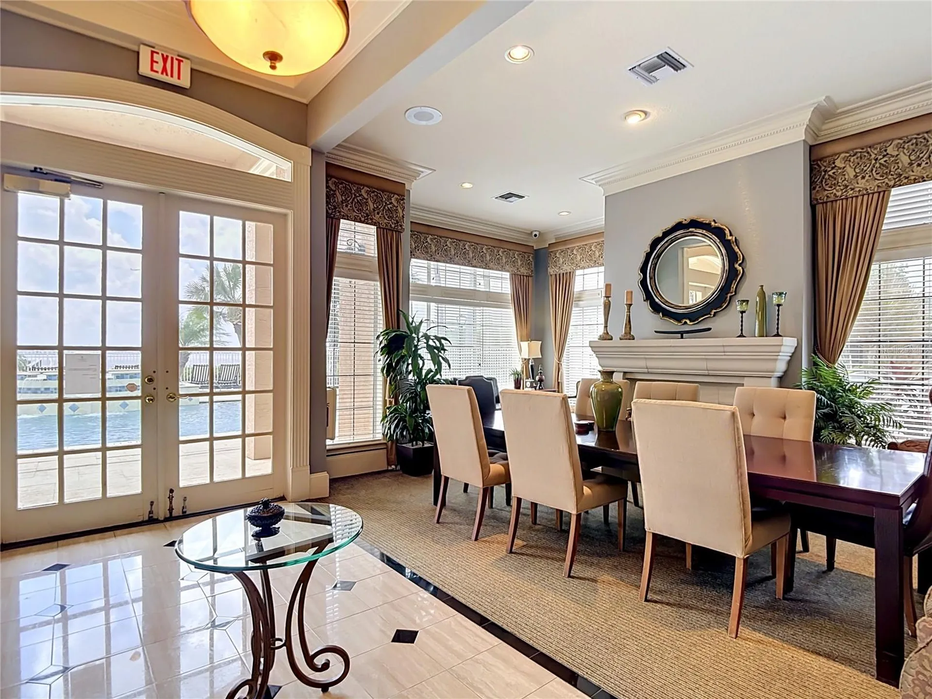 5308 Bay Club Circle Tampa FL 33607
