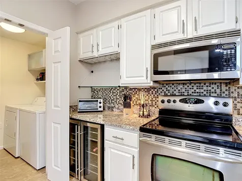 5308 Bay Club Circle Tampa FL 33607