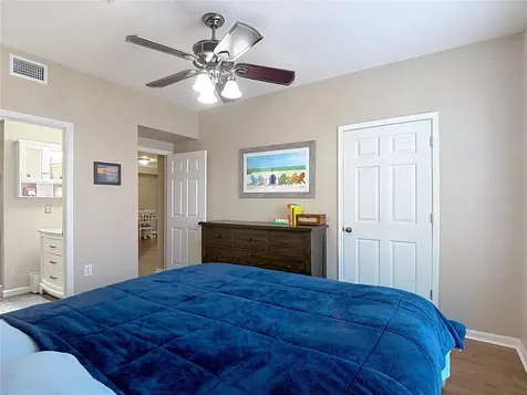 5308 Bay Club Circle Tampa FL 33607
