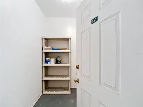 5308 Bay Club Circle Tampa FL 33607