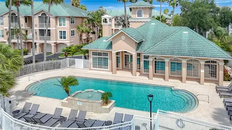 5308 Bay Club Circle Tampa FL 33607