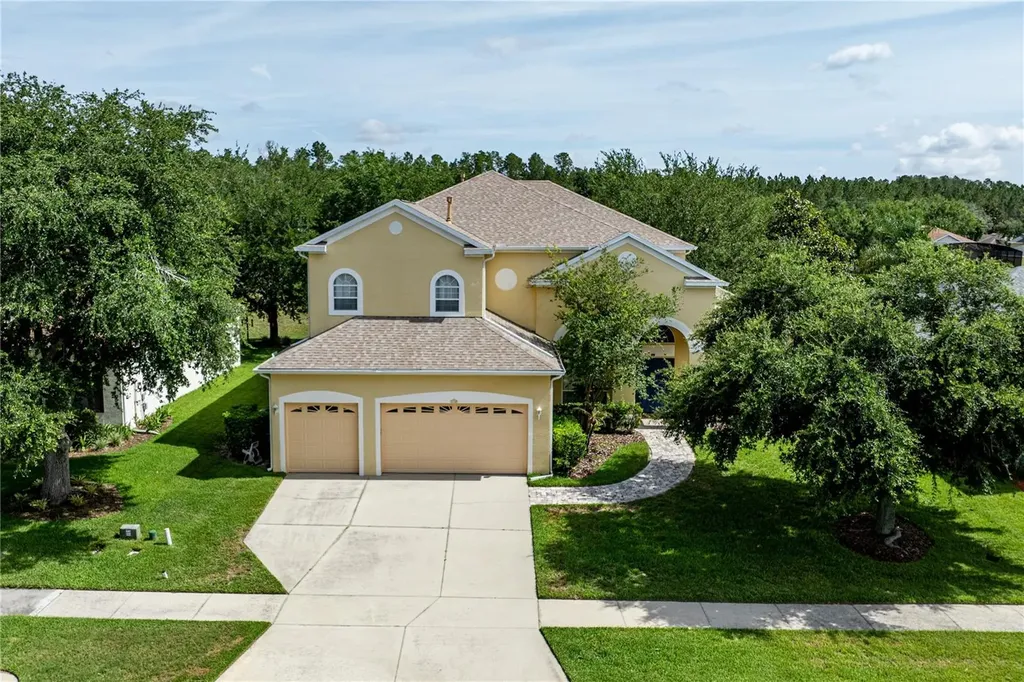 2718 Knightsbridge Road Clermont FL 34711